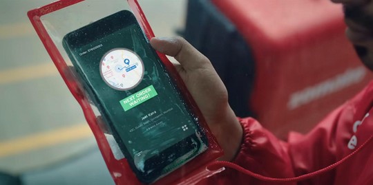 インド フードデリバリー